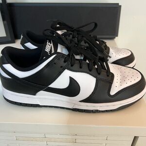 Nike Dunk Low Panda Women’s 9.5